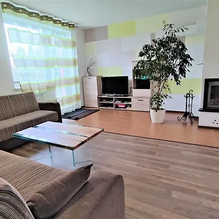 Katka Quarto em Acomodações Particulares Vel'ka Lomnica