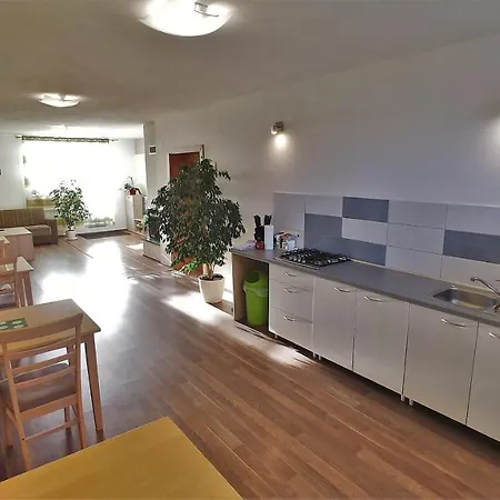 Katka منزل للإقامة